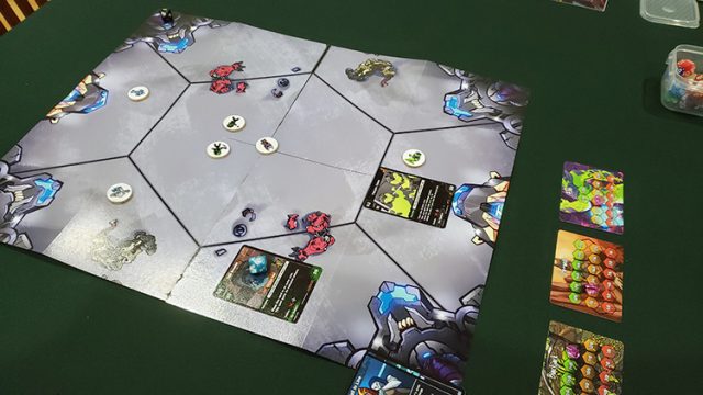AX!OM: Arena Combat Preview - Board Game Quest