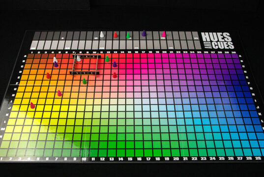 Hues and Cues Review - Board Game Quest