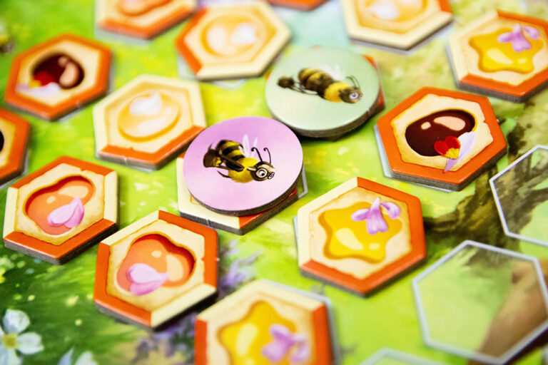 Honey Buzz Board Game