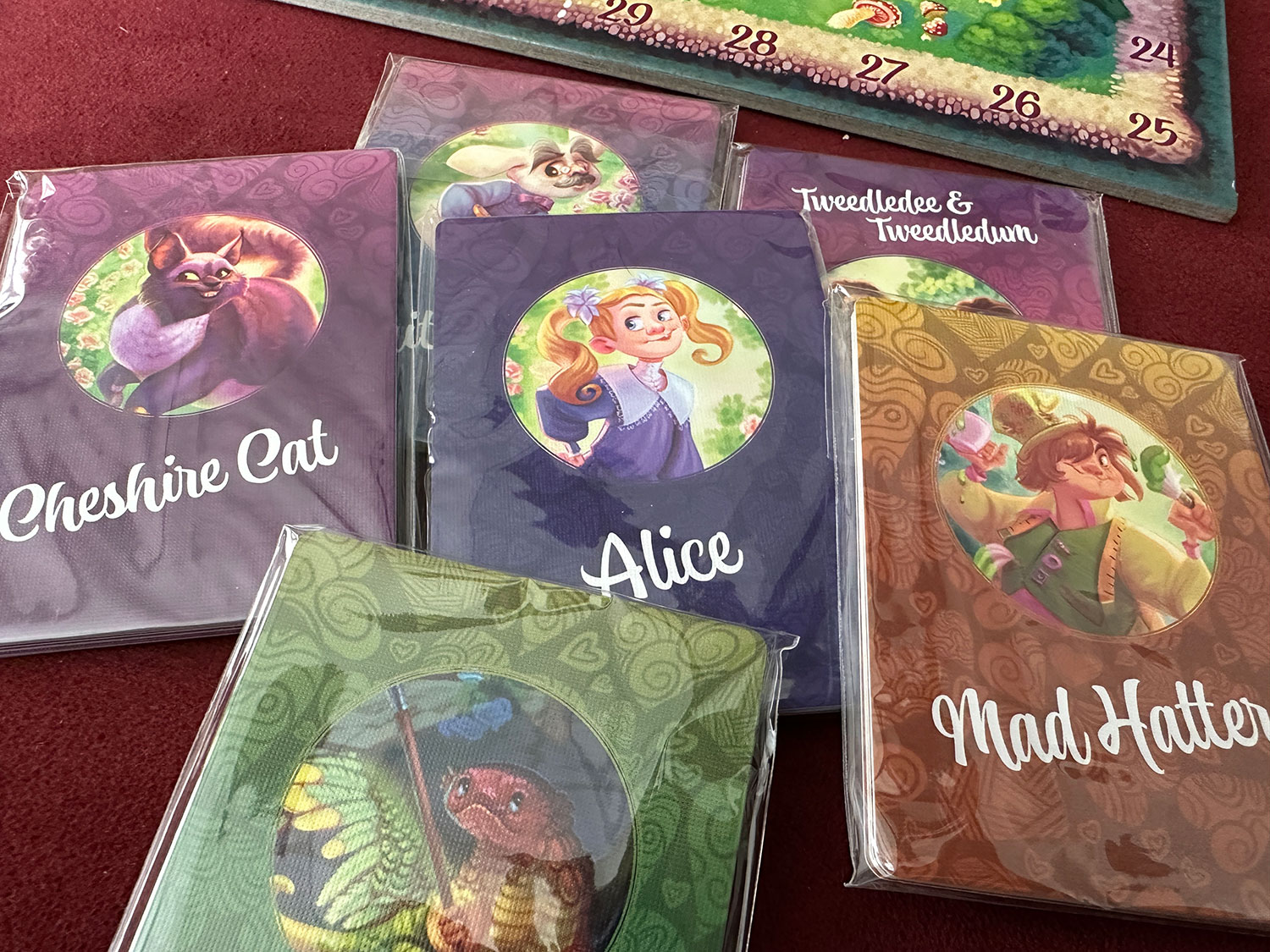 Paint the Roses a cooperative Alice in Wonderland Board Game